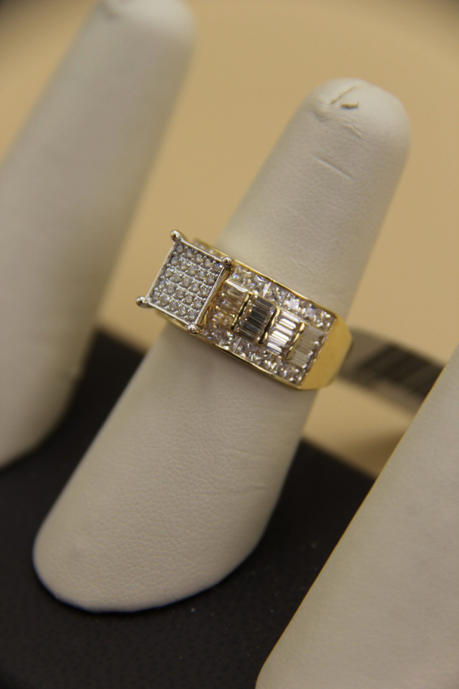 Princess 10k New Style Ring - Image 3