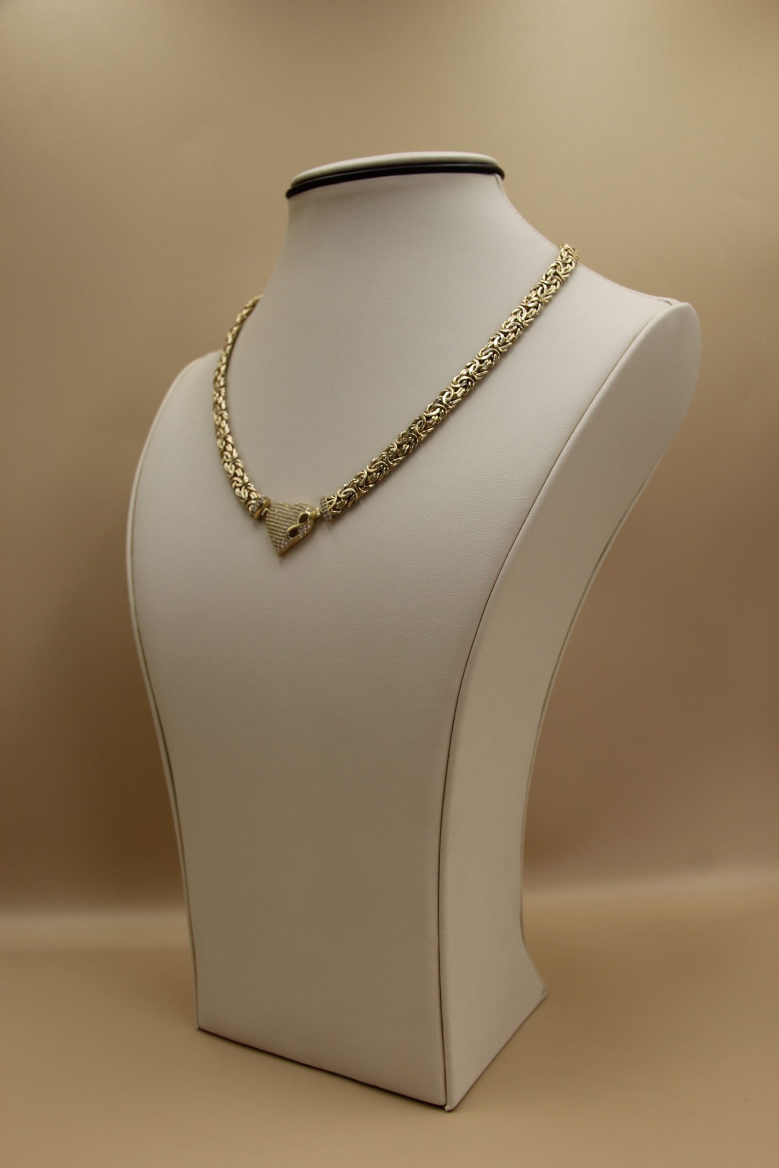 10k Visantino Style Chain with Heart - Image 4